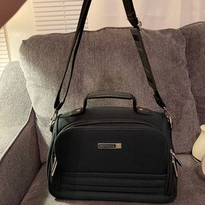 Protocol Men’s Travel Toiletry Bag